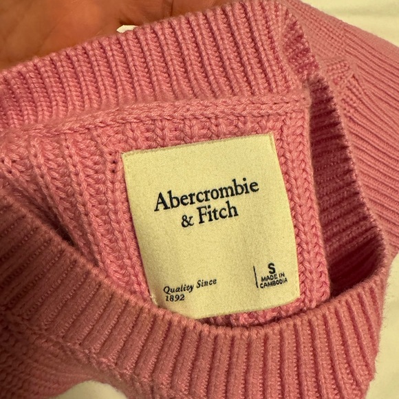 NWOT Abercrombie & Fitch Sweater in Pink - Picture 4 of 4
